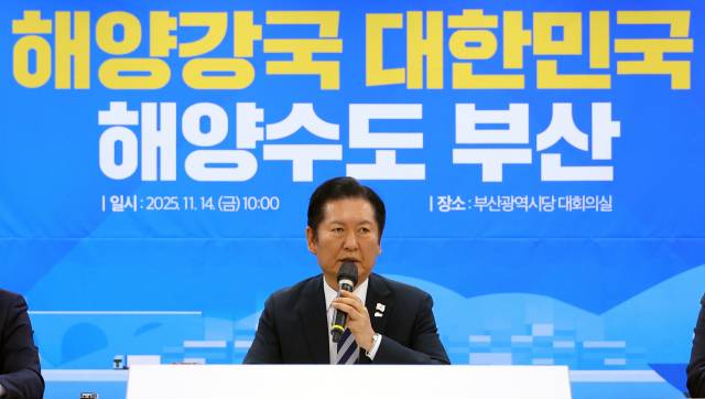 ▲더불어민주당 정청래 대표가 14일 오전 부산 동구 민주당 부산시당에서 열린 부산 현장최고위원회에서 발언하고 있다. ⓒ연합뉴스