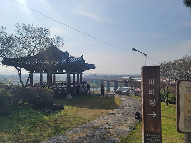 만경강 비비정