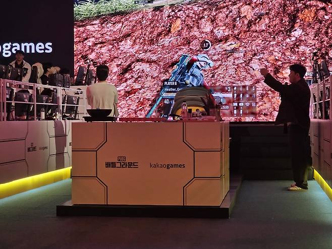 - 17번 유저가 최후의 2인으로 남았지만 결국 사망했다