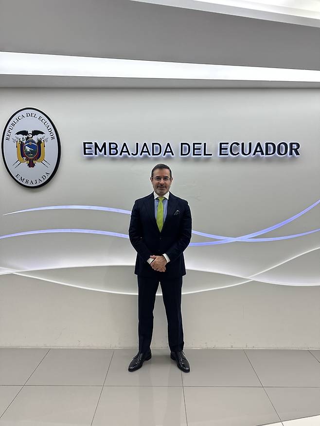 빠뜨리시오 에스테반 뜨로야 수아레스 주한에콰도르대사. /사진= 강예신 여행+ 기자