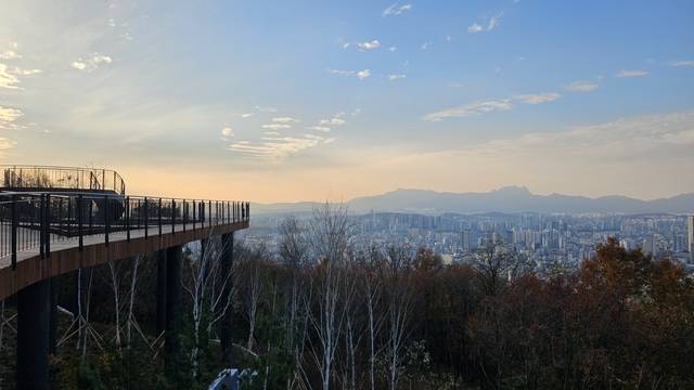 용마산 스카이뷰 전망대 사진. 서울시청 제공
