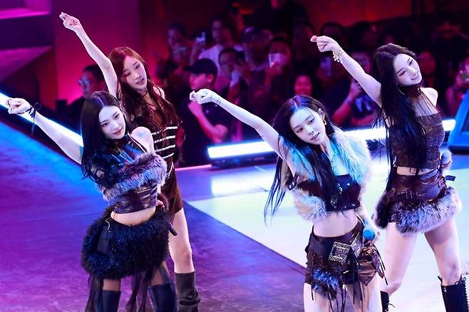 [서울=뉴시스] 에스파 '아마존 뮤직 라이브(Amazon Music Live)' 무대. (사진 = SM엔터테인먼트 제공) 2025.11.15. photo@newsis.com *재판매 및 DB 금지