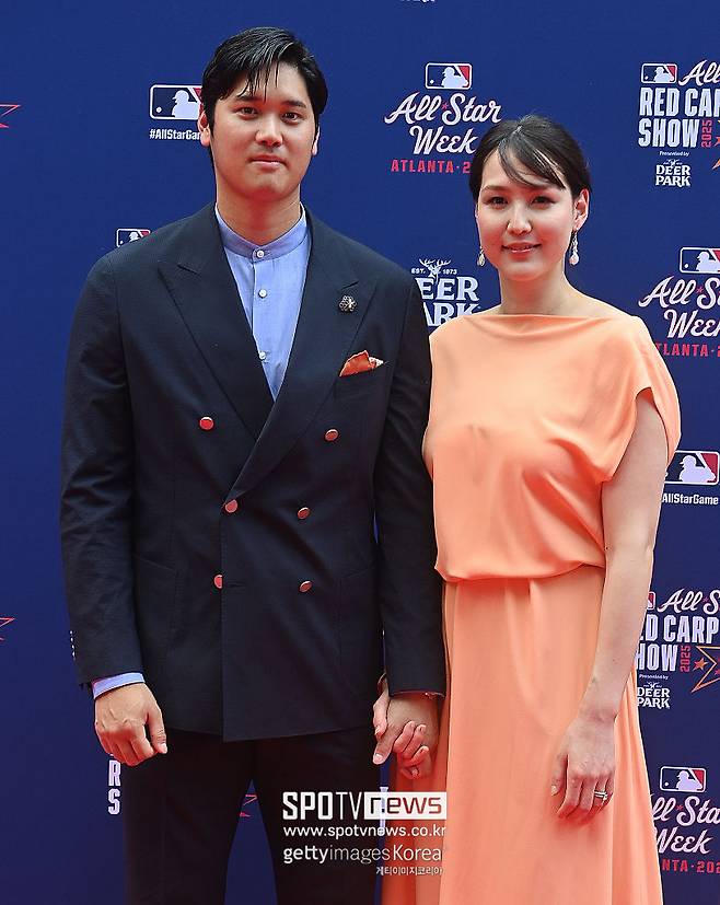 ▲ 올스타전 당시의 오타니와 마미코 씨