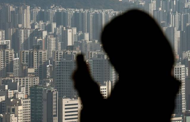 사진은 서울 남산에서 바라본 아파트의 모습. 연합뉴스