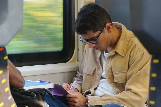 체어마트(체르마트)로 향하는 기차 풍경. 장보영 제공