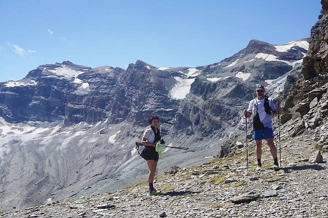 회른리 산장 가는 길에 만난 사람들. 장보영 제공
