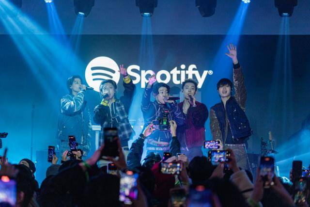 박재범과 롱샷은 14일 오후 서울 성동구 성수동에서 열린 '스포티파이 하우스 서울(Spotify House Seoul)' 2일 차 공연 전 본지와 인터뷰를 진행했다. 스포티파이 제공