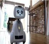 아이돌봄 모니터링 로봇.