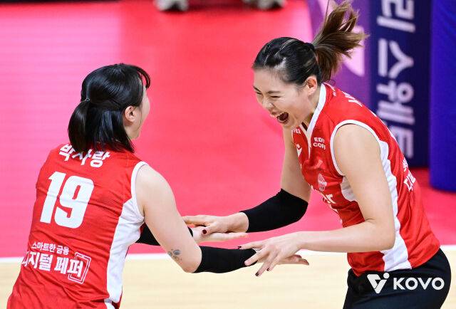 페퍼저축은행 시마무라./KOVO