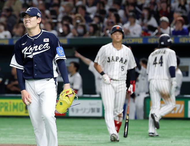 한일전 10연패 수모. 연합뉴스
