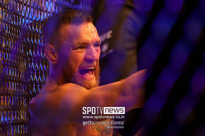 ▲ 2021년 7월 코너 맥그리거는 더스틴 보이리에와 경기를 치렀다. UFC에서 맥그리거의 마지막 경기다.