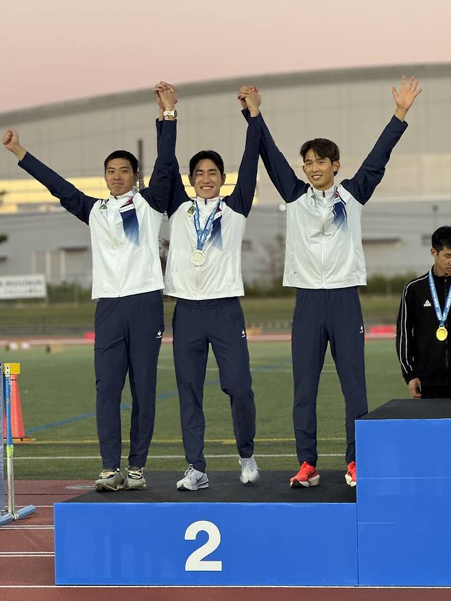 왼쪽부터 김경환-서창완-이종현. 사진제공=대한근대5종연맹