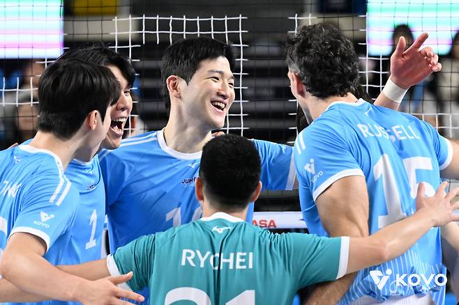 환호하는 대한항공 선수들. 사진제공=KOVO