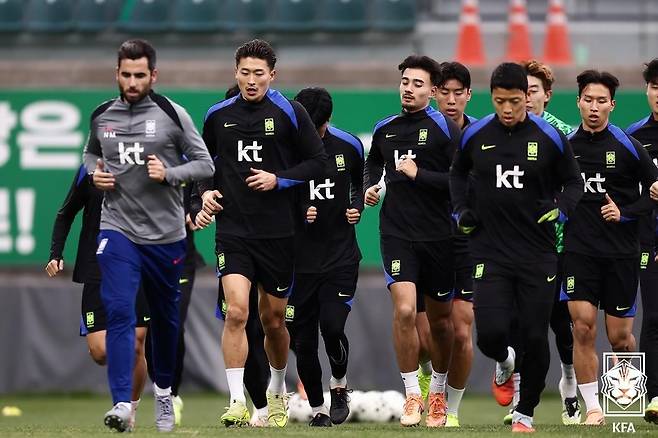 18일 서울월드컵경기장에서 가나와 안방 평가전을 치르는 한국 축구 국가대표팀. 대한축구협회 제공.