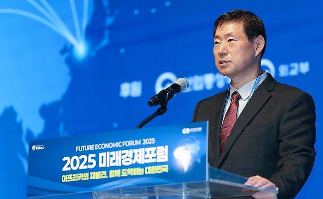 황대일 연합뉴스 사장이 14일 서울 중구 롯데호텔에서 연합뉴스 주최로 열린 '2025 미래경제포럼'에서 개회사를 하고 있다. /연합뉴스