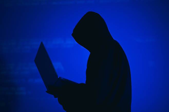 경찰청 국가수사본부 지난 1년간 사이버성폭력 집중단속으로 사이버성폭력 3411건을 적발했다고 밝혔다. 게티이미지뱅크