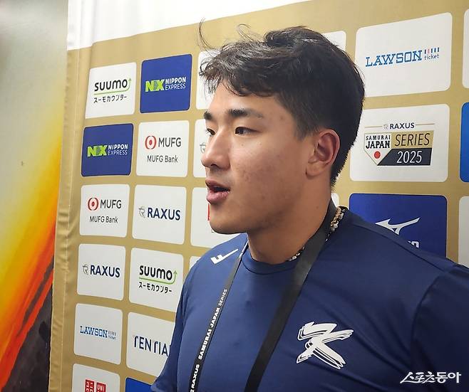 안현민(사진)은 김도영, 김영웅, 문동주, 박영현 등 2003년생 친구들과 함께 황금세대 구축을 향한 각오를 밝혔다. 도쿄|박정현 기자