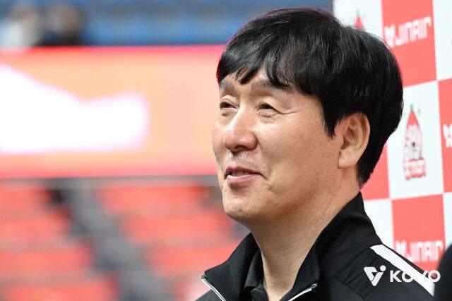 OK저축은행 신영철 감독./KOVO