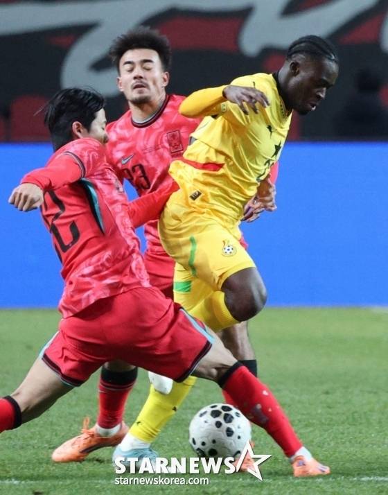 한국-가나 경기 모습. /사진=김진경 대기자