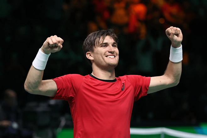 올해 데이비스컵에서 전승 행진을 달리고 있는 콜리뇽. DAVIS CUP