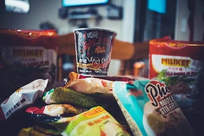 초가공식품의 섭취와 질병 발생률의 상관관계를 분석하는 것만으로는 인과관계를 증명할 수 없다는 지적도 있다. 픽사베이