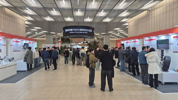 지난 18일부터 19일 양일간 경기도 의왕 전동화연구소에서 열린 현대모비스 '테크브릿지(Tech Bridge) 2025' 현장. [사진=현대모비스]