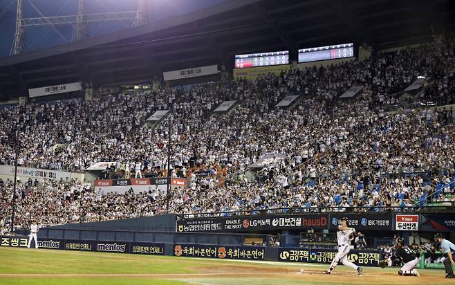 KBO리그 10개 구단이 2차 드래프트에 나선다. 사진은 서울 송파구 잠실야구장의 모습. /사진=뉴스1