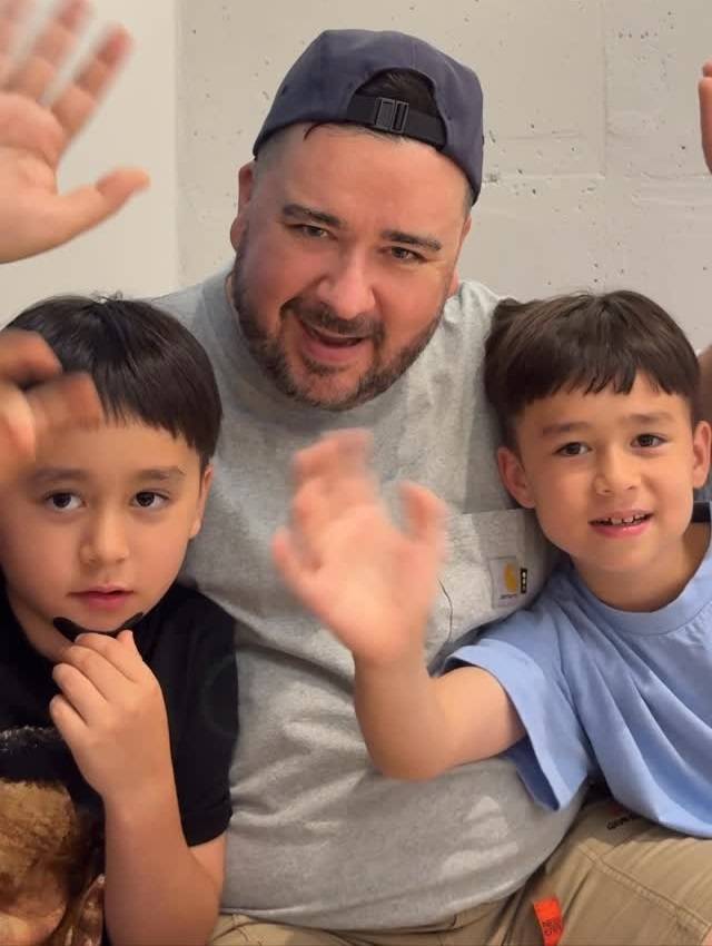 샘 해밍턴 소셜미디어