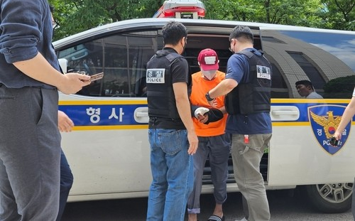 서울 구로구 가리봉동에서 함께 살던 여성을 살해한 60대 중국 국적 남성 김아무개씨 ⓒ연합뉴스