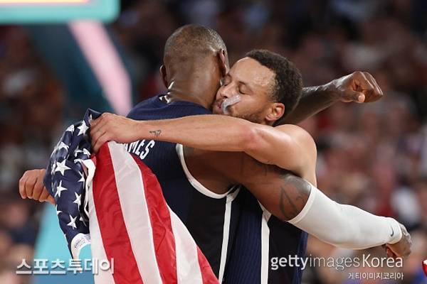 제임스-커리 / 사진=GettyImages 제공