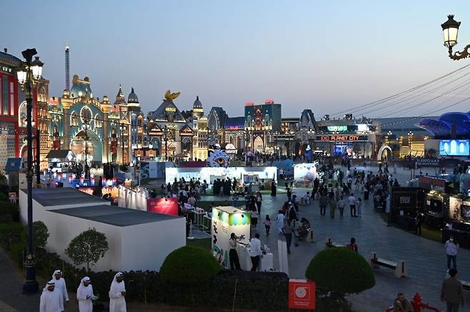 콘진원은 11월 15일부터 18일까지 아랍에미리트(UAE) 두바이의 글로벌 빌리지와 월드트레이드센터에서 '2025 K-엑스포: 올 어바웃 케이 스타일(All about K-style)'을 성공적으로 개최했다. 사진=콘진원