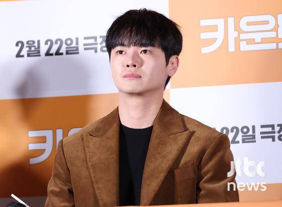 13일 오후 서울 용산구 CGV용산아이파크몰점에서 영화 '카운트' 언론시사회가 열렸다. 권혁재 감독과 배우 진선규, 오나라, 성유빈, 장동주, 고창석이 참석했다. 박세완 엔터뉴스팀 기자 park.sewan@jtbc.co.kr (콘텐트비즈니스본부)