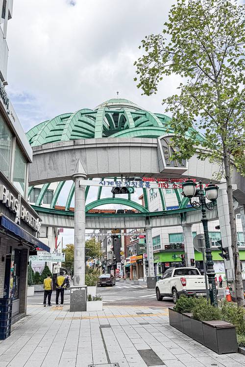 중구 원도심의 상징인 시계탑