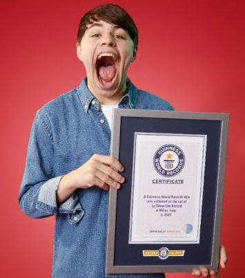 '세계에서 가장 큰 입을 가진 남성'으로 기네스 세계기록에 오른 아이작 존슨. 사진=기네스북 홈페이지