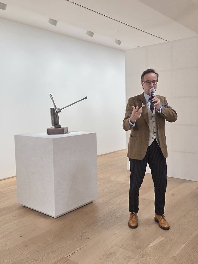 Joan Punyet Miro, grandson of Joan Miro, speaks to the press on Wednesday at Thaddaeus Ropac in Seoul (Park Yuna/The Korea Herald)