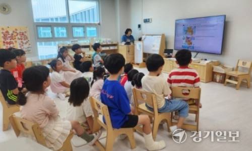 경기도내 한 유치원 수업 모습. 박화선기자