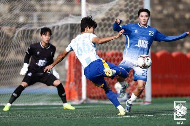 20일 단국대학교 천안캠퍼스 운동장에서 열린 '2025 대학축구 U-리그1 왕중왕전' 단국대와 울산대의 결승전 경기./대한축구협회