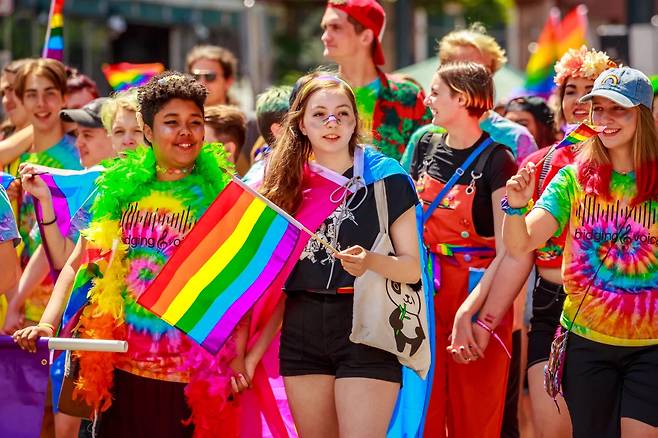 매년 7월 열리는 포틀랜드 프라이드 퍼레이드