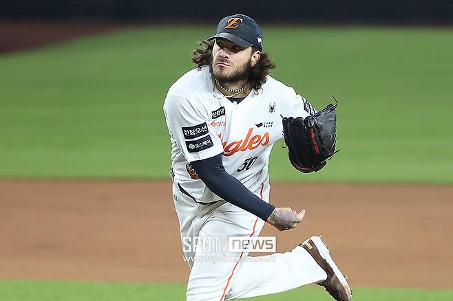 ▲ 메이저리그 복수 구단들로부터 관심을 받고 있는 코디 폰세 ⓒ곽혜미 기자