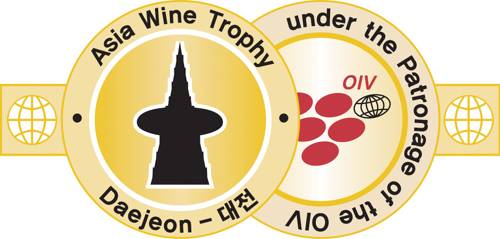 아시아와인트로피 로고.