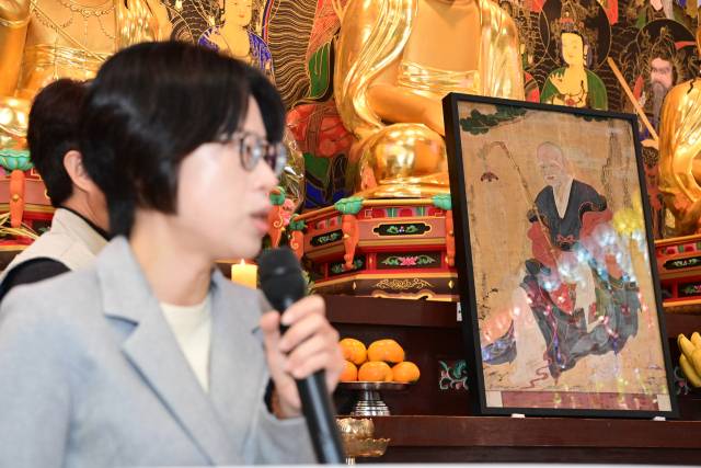 대한불교 조계종과 진주시 등은 지난 21일 조계종 제12교구 진주 호국사 대웅전에서 환수성보 ‘독성도’ 공개 기자회견을 열었다. 김현우 기자
