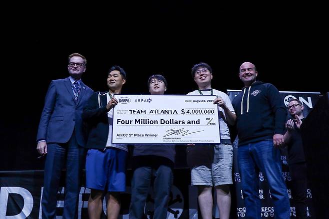 ‘AI 사이버 챌린지(AIxCC)’에서 최종 우승을 차지한 ‘팀 애틀란타’.[KAIST 제공]