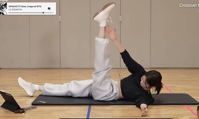 유튜브 〈LE SSERAFIM〉