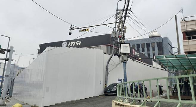 25일 철거 작업이 진행 중인 서울 용산구 나진상가 15동 모습. 사진=최아영 기자