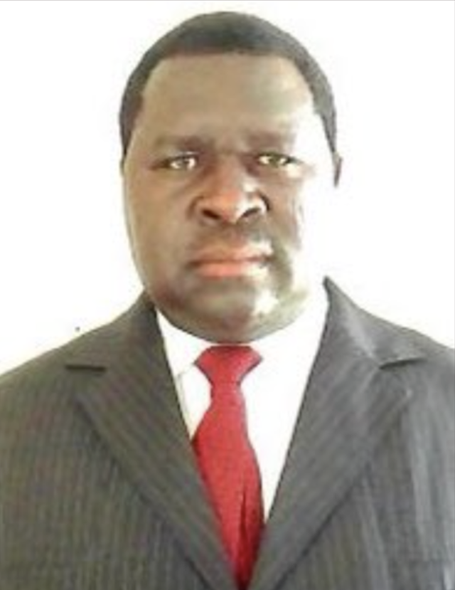 나미비아의 반 아파르트헤이트 활동가 출신 정치인 아돌프 히틀러 우노나. 트위터 사진.