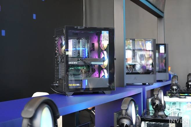 ▲ 트레이닝만 하기엔 PC 사양이 너무 좋아 보이는데요?