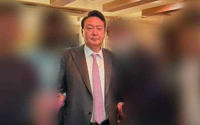 ▲ 열린공감TV가 공개한 윤석열 전 대통령 사진 [황교익 페이스북]