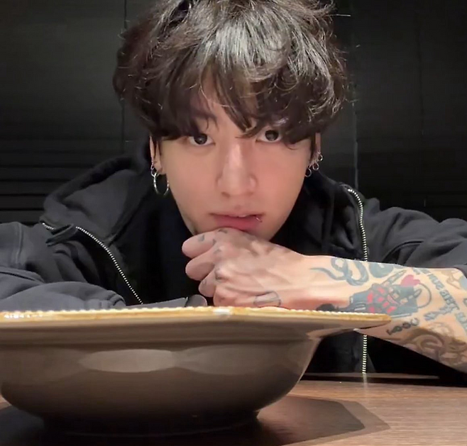 사진|위버스캡처