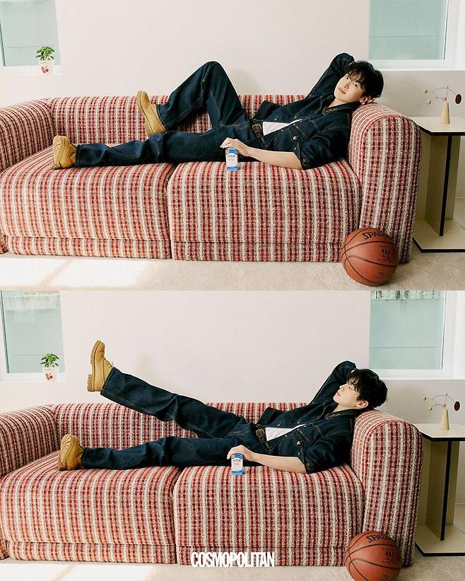 데님 재킷 & 팬츠 셋업 Lee. 티셔츠 Levi’s. 슈즈 Timberland. 벨트 스타일리스트 소장품.