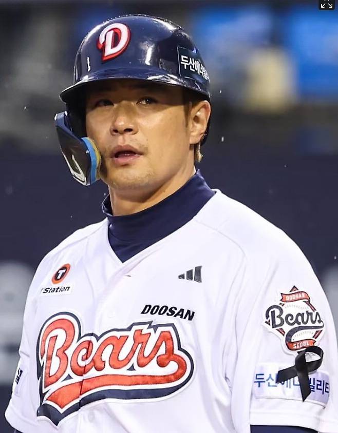 김재환이 두산을 떠난다. 앞서 자유계약선수(FA) 권리를 포기한 김재환은 4년 전 계약 당시 구단에 요구해 포함한 옵션 조항을 이용, 더 자유롭게 이적할 수 있는 방출 선수 신분을 택해 두산과 결별했다. 두산 베어스 제공